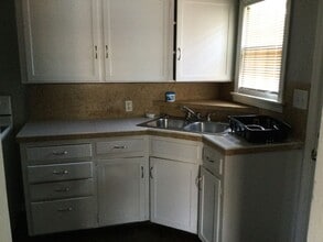 1222 NW 95th St in Oklahoma City, OK - Building Photo - Building Photo