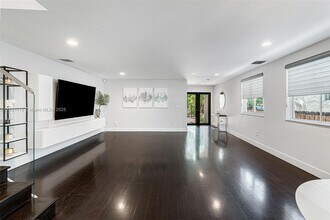3053 Orange St in Miami, FL - Building Photo - Building Photo