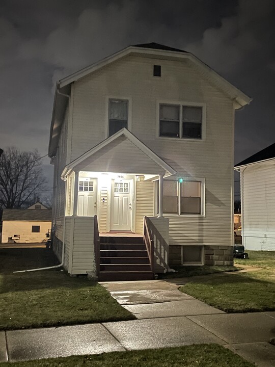 2805 Commercial Ave in South Chicago Heights, IL - Building Photo