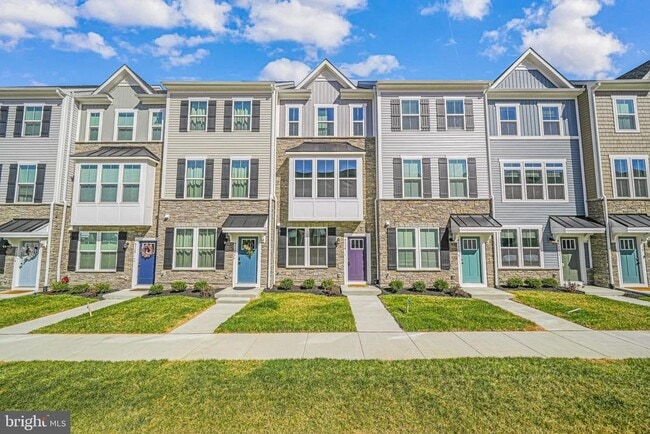 property at 4724 Torrey Ln