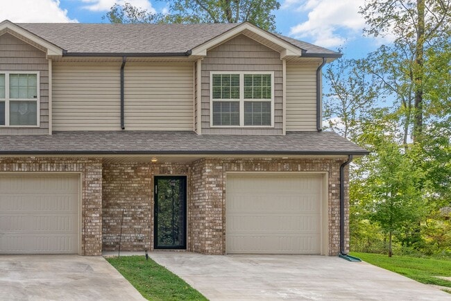 135 Country Ln in Clarksville, TN - Building Photo - Building Photo