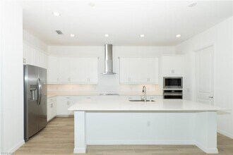 5947 Sunningdale St in Ave Maria, FL - Foto de edificio - Building Photo