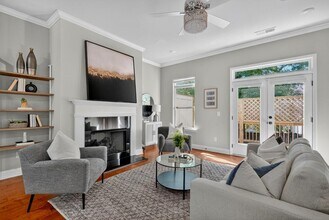 1104 Bakary Ct in Decatur, GA - Building Photo - Building Photo