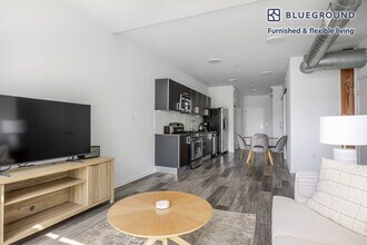 4133 Redwood Ave in Los Angeles, CA - Building Photo - Building Photo