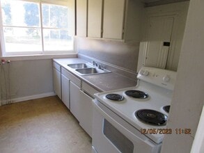 205 Highland Ave in Sumter, SC - Building Photo - Building Photo