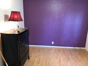 609 E Ave J 10 in Lancaster, CA - Building Photo - Building Photo