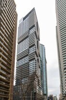 55 Charles St E in Toronto, ON - Building Photo