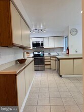 828 Chanticleer in Cherry Hill Township, NJ - Building Photo - Building Photo