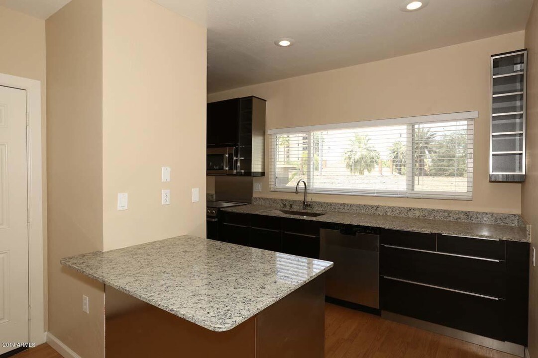 830 N 2nd Ave-Unit -4 in Phoenix, AZ - Building Photo