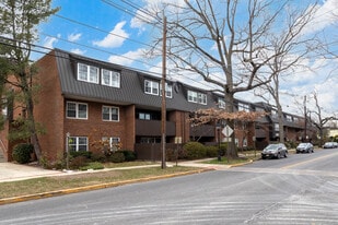 Haddonfield Commons Condominiums in Haddonfield, NJ - Building Photo