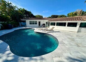212 Kings Lynn in Delray Beach, FL - Building Photo