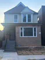 8720 S May St in Chicago, IL - Building Photo