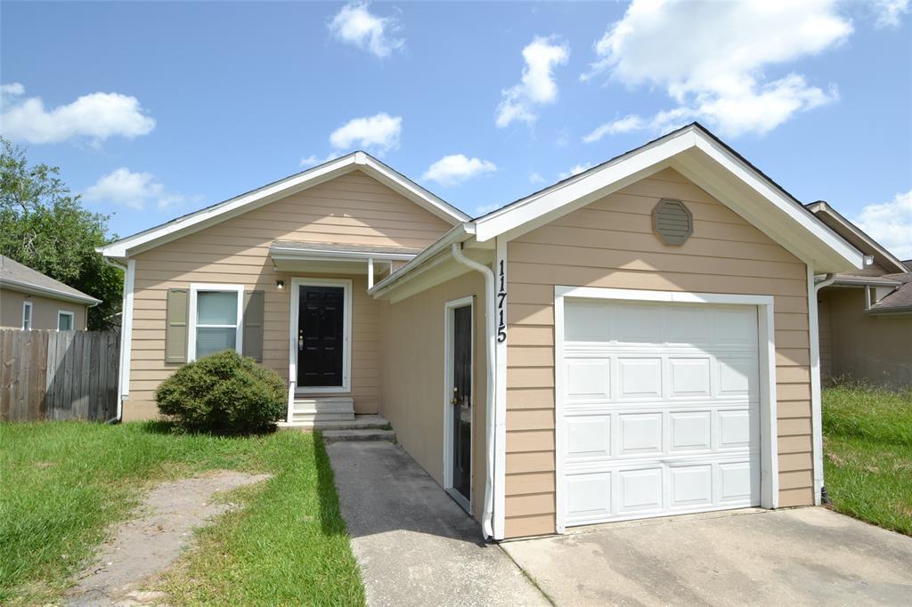 11715 Greenglen Dr in Houston, TX - Building Photo