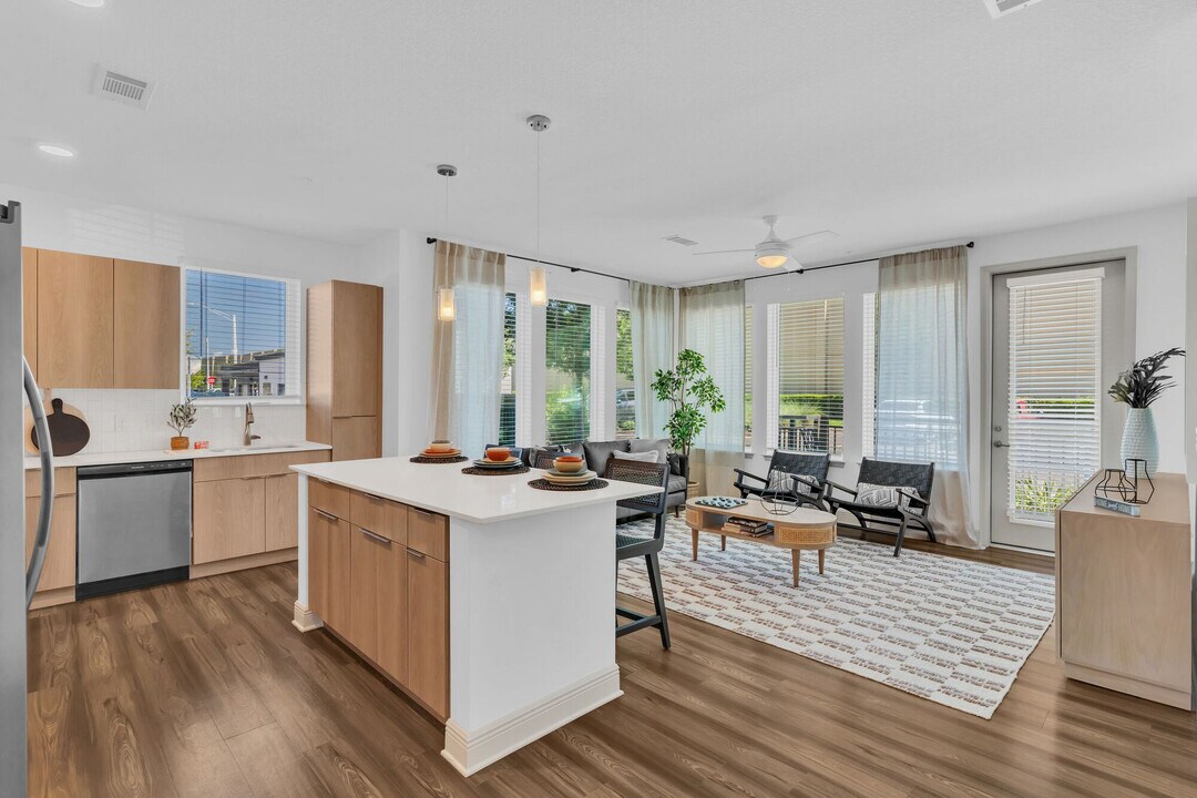 AVERE SOUTHSIDE QUARTER in Jacksonville, FL - Building Photo