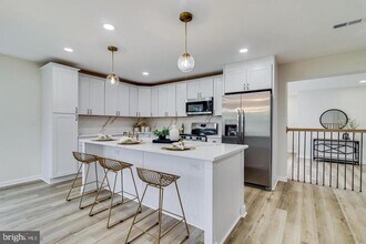 11960 Motley Pl in Waldorf, MD - Building Photo - Building Photo