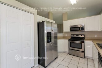 9106 69th Ave E in Palmetto, FL - Foto de edificio - Building Photo