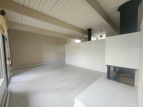 721 Las Colindas Rd in San Rafael, CA - Building Photo - Building Photo