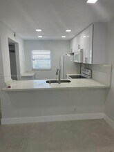 9460 Tangerine Pl in Davie, FL - Building Photo - Building Photo