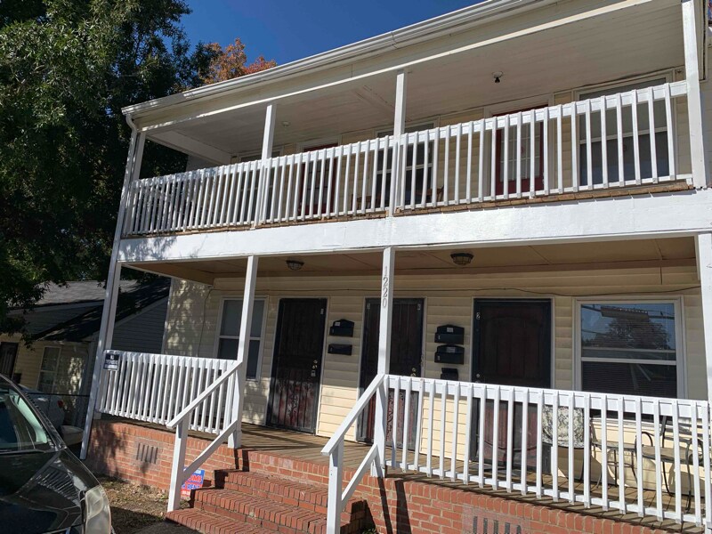 1220 S Roxboro St in Durham, NC - Building Photo