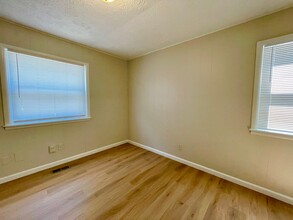 316 Finley Dr in Lenoir City, TN - Building Photo - Building Photo