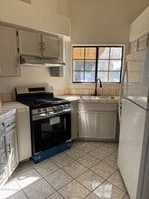 1116 Adelaide Ave in Bakersfield, CA - Building Photo - Building Photo