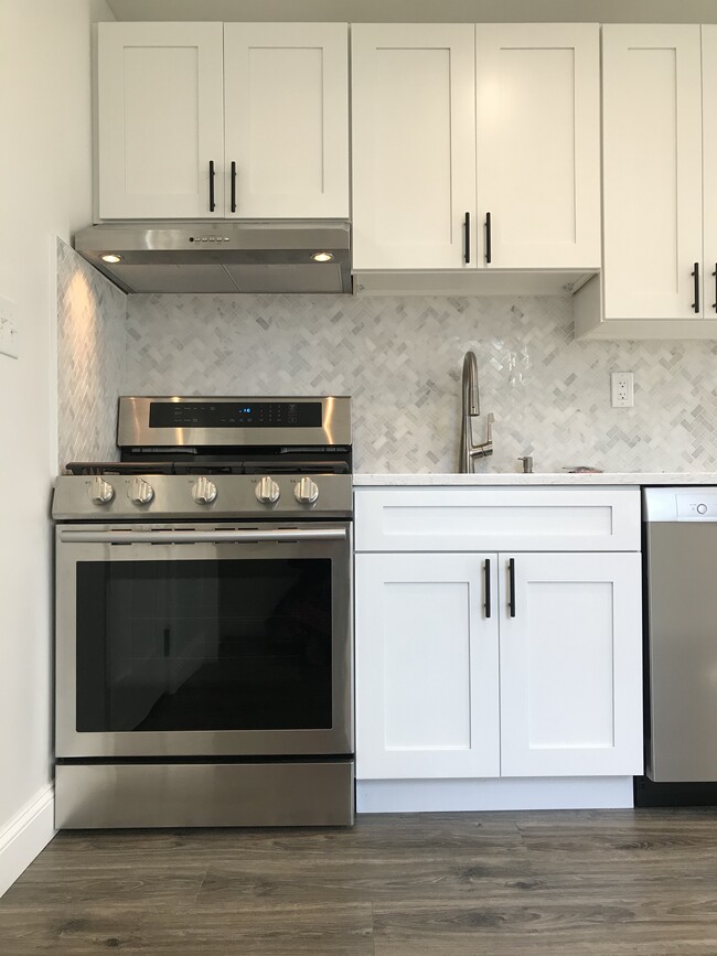 93 Robert St, Unit B in Wharton, NJ - Building Photo - Building Photo