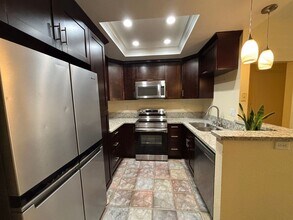 9 Silktassel, 147 in Rancho Santa Margarita, CA - Building Photo - Building Photo