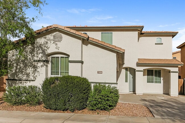 property at 7509 S 27th Way