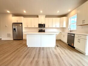 1289 Fillmore St in Phoenixville, PA - Building Photo - Building Photo