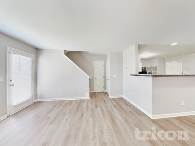 1609 Extine Ln in Raleigh, NC - Building Photo - Building Photo