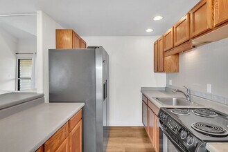 79-7199-7199 Mamalahoa Hwy in Holualoa, HI - Building Photo - Building Photo