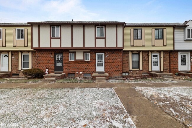 property at 8439 Hickory Dr