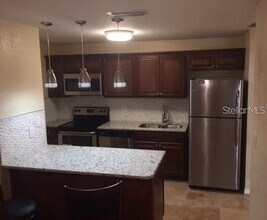 1400 Gandy Blvd N in St. Petersburg, FL - Building Photo - Building Photo