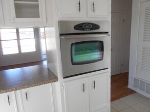 1202 5th St in Shallowater, TX - Foto de edificio - Building Photo