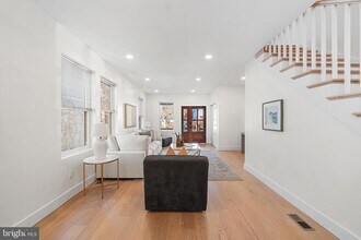 705 Preston Ave in Bryn Mawr, PA - Building Photo - Building Photo