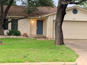 4714 Hawkhaven Ln in Austin, TX - Building Photo - Building Photo