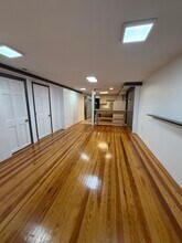 3318 W Pierce Ave, Unit G in Chicago, IL - Foto de edificio - Building Photo