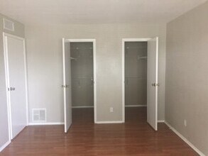 7012 N Holiday Dr in Galveston, TX - Building Photo - Building Photo