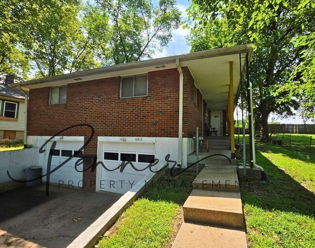 property at 10813 Westport Rd