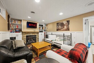 8212-8298 98 Ave NW in Edmonton, AB - Building Photo - Building Photo