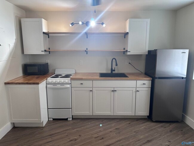 property at 3801 SW Triana Blvd
