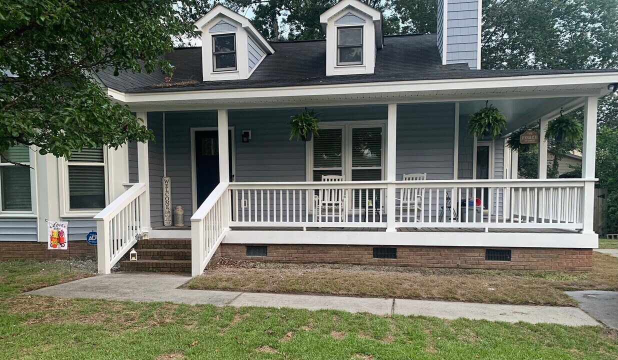 357 Mansfield Cir in Lexington, SC - Building Photo