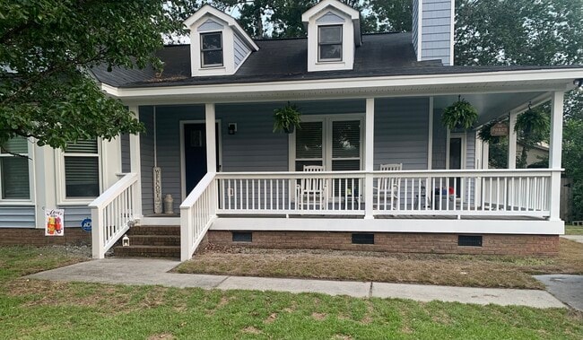 property at 357 Mansfield Cir