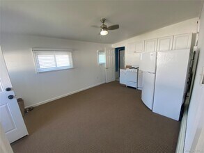 125 Haven Ln in Levittown, NY - Building Photo - Building Photo