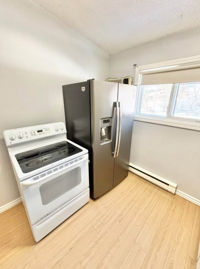 For Rent – Newly Renovated 2 Bedroom, 2 Ba in Fredericton, NB - Building Photo - Building Photo