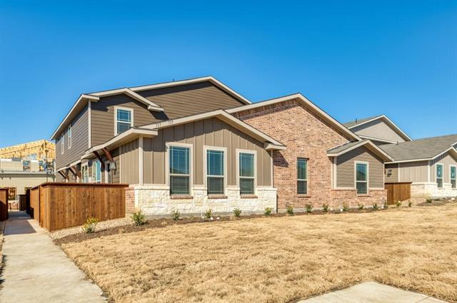 719 Harvest Moon Dr in Venus, TX - Building Photo - Building Photo