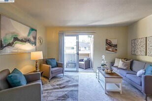 3441 Foxtail Ter, Unit 3441 in Fremont, CA - Building Photo