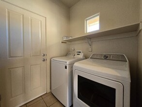 9 Autumn Light Pl in Santa Fe, NM - Building Photo - Building Photo