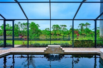 419 Saddlebrook Ln in Naples, FL - Building Photo - Building Photo