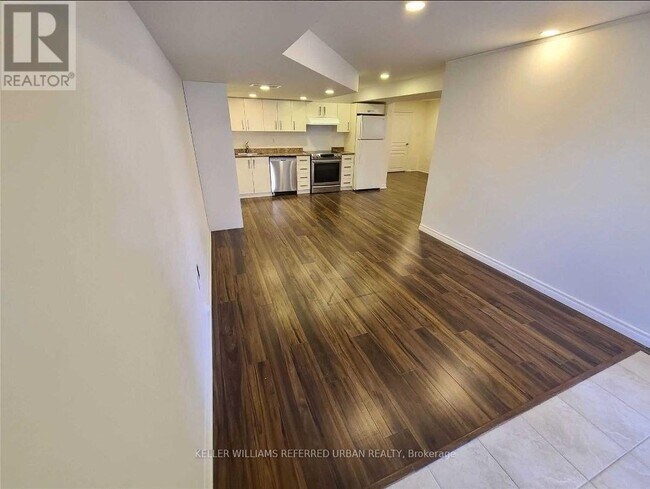 property at 3 Plantain Ln